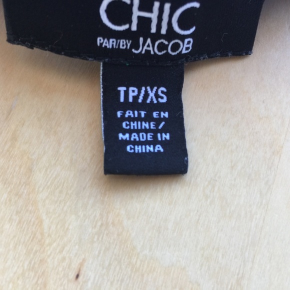 JACOB｜ Sleeveless top - Picture 4 of 4